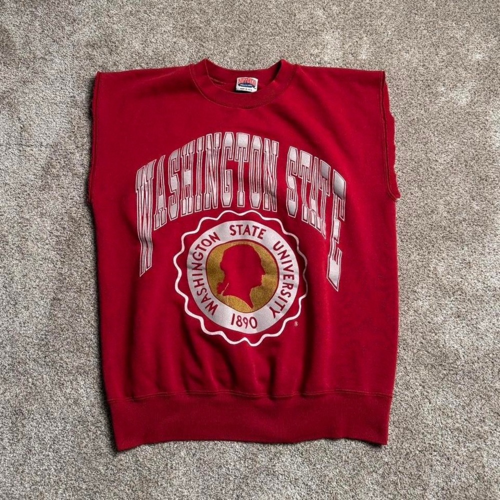 RED VINTAGE NUTMEG‎ MADE IN USA CUT-OFF SLEVE SWEATSHIRT